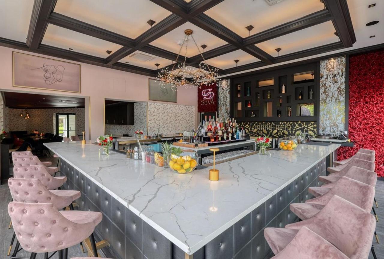 Voco Niagara Falls - The Cadence By Ihg Εξωτερικό φωτογραφία The bar at the 1905