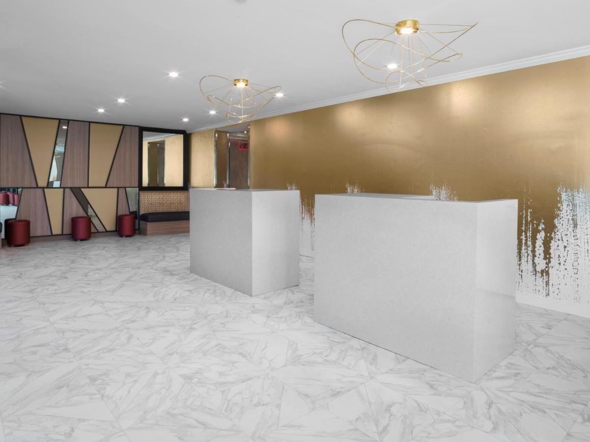 Voco Niagara Falls - The Cadence By Ihg Εξωτερικό φωτογραφία The lobby of the hotel